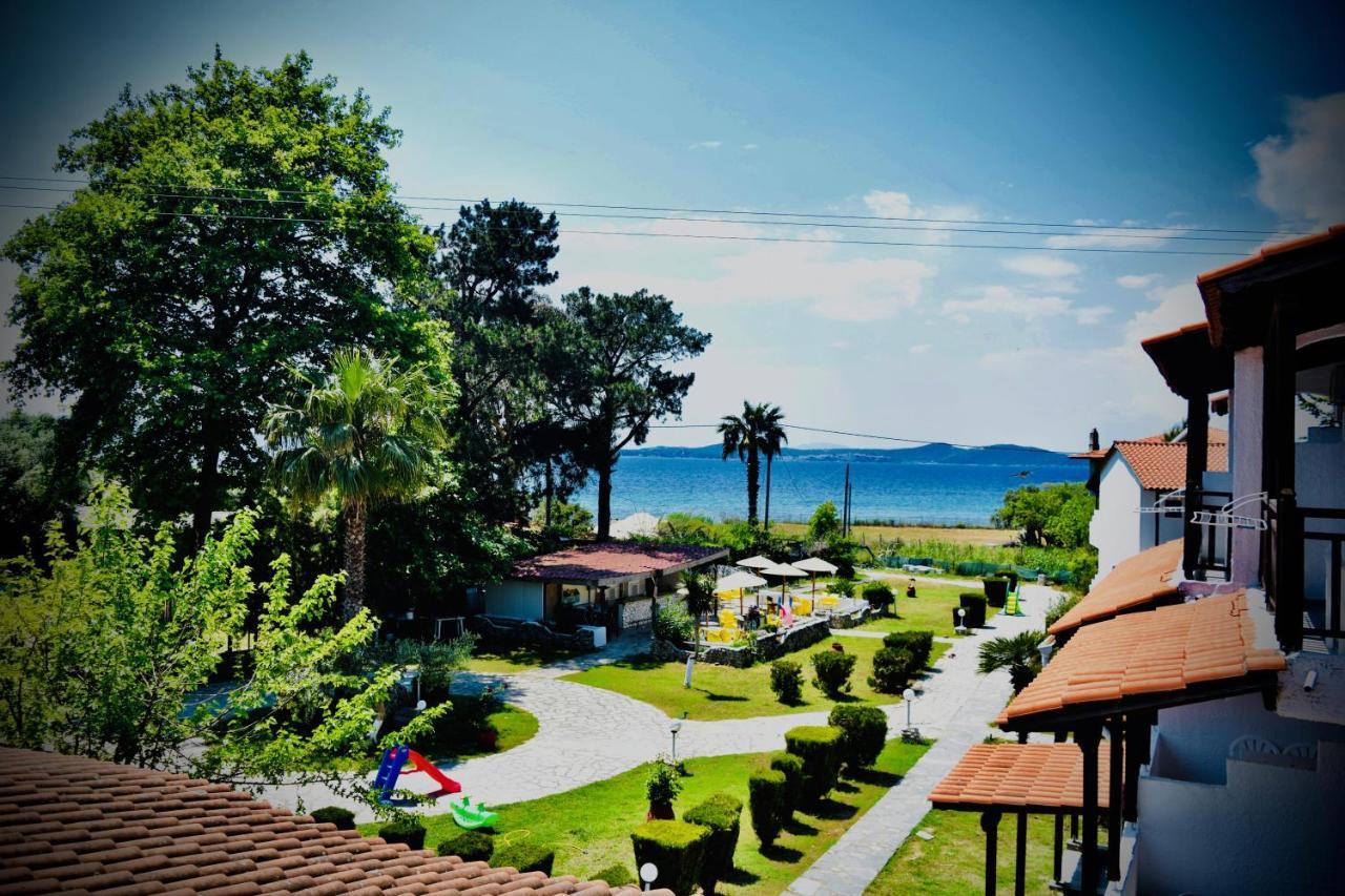 Hotel Kari Ouranoupoli Eksteriør billede