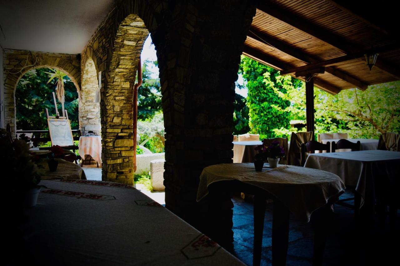 Hotel Kari Ouranoupoli Eksteriør billede